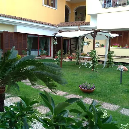 Gemma Di Gallura Charme