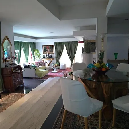 לינה וארוחת בוקר Gemma Di Gallura Charme