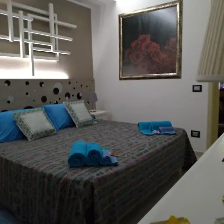 Gemma Di Gallura Charme 4* אולביה