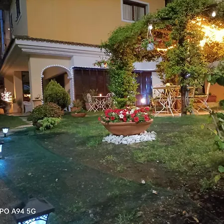 לינה וארוחת בוקר Gemma Di Gallura Charme 4*