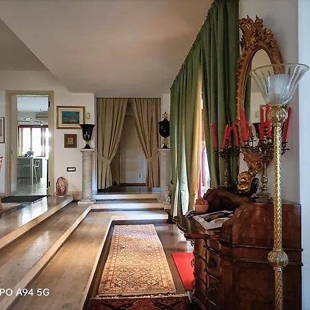 Gemma Di Gallura Charme אולביה